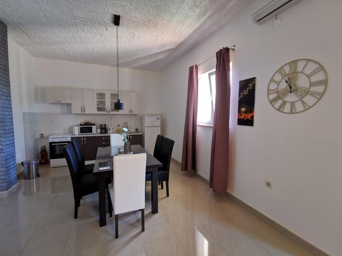Priska Apartment Kaštela 외부 사진