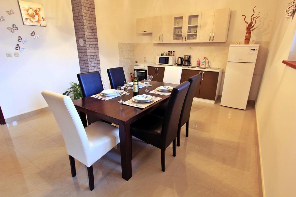 Priska Apartment Kaštela 외부 사진